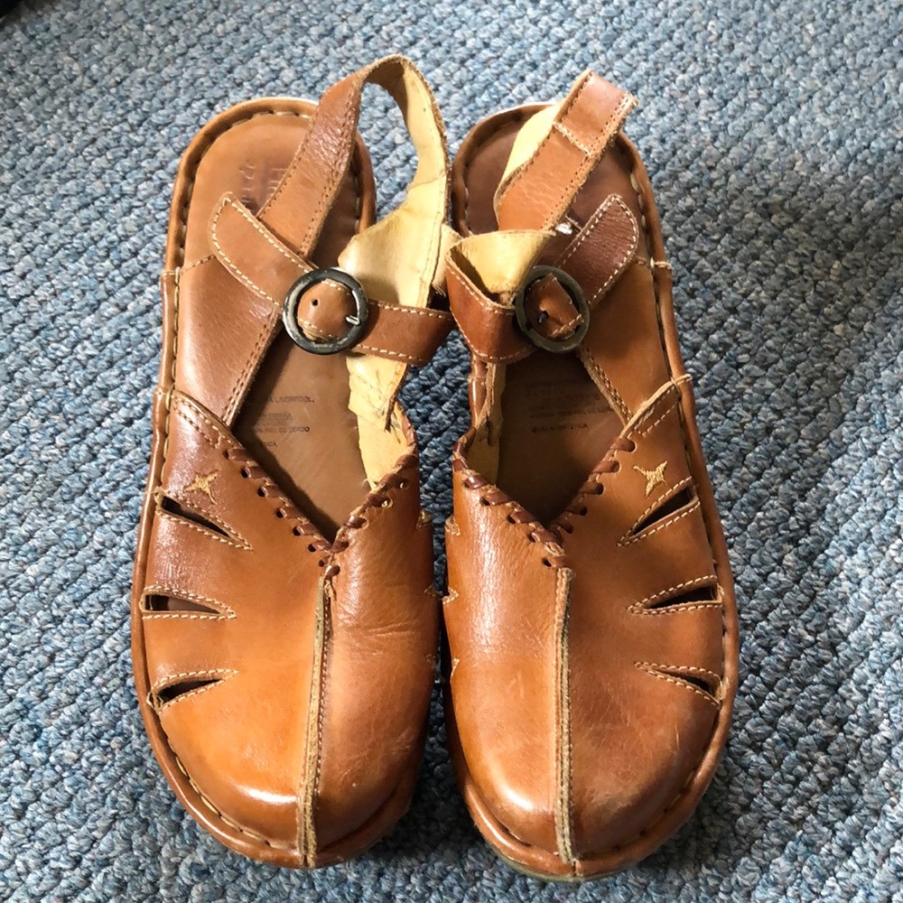 Pikolinos Shoes in great condition